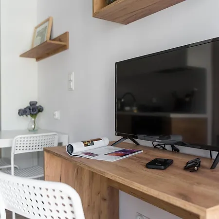 Apartament Z Balkonem Jaworska 4a - Properunit Lägenhet