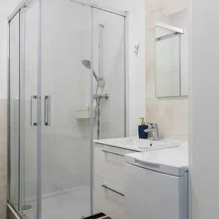 アパート Apartament Z Balkonem Jaworska 4a - Properunit ヴロツワフ